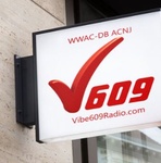 WWAC-DB Vibe609 Radio